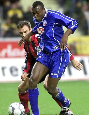 尼黑相中 尼黑相中